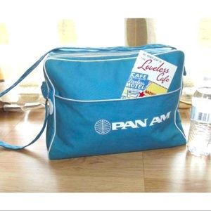 Vintage 60s Pan Am canvas overnight bag